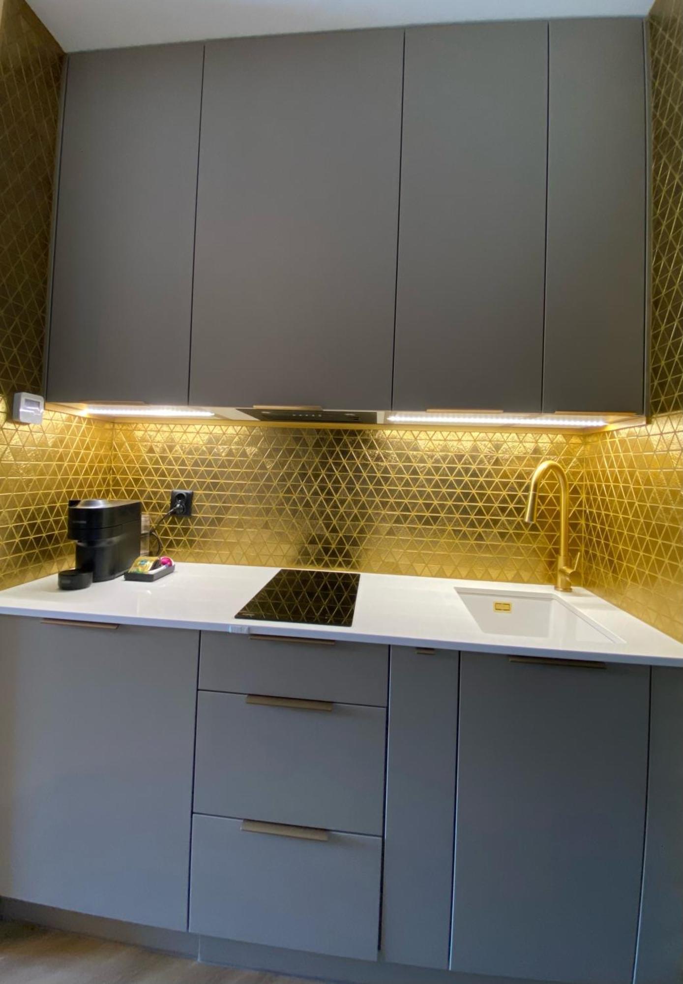 Lux Stays By Torres At K39 Krakau Exterior foto