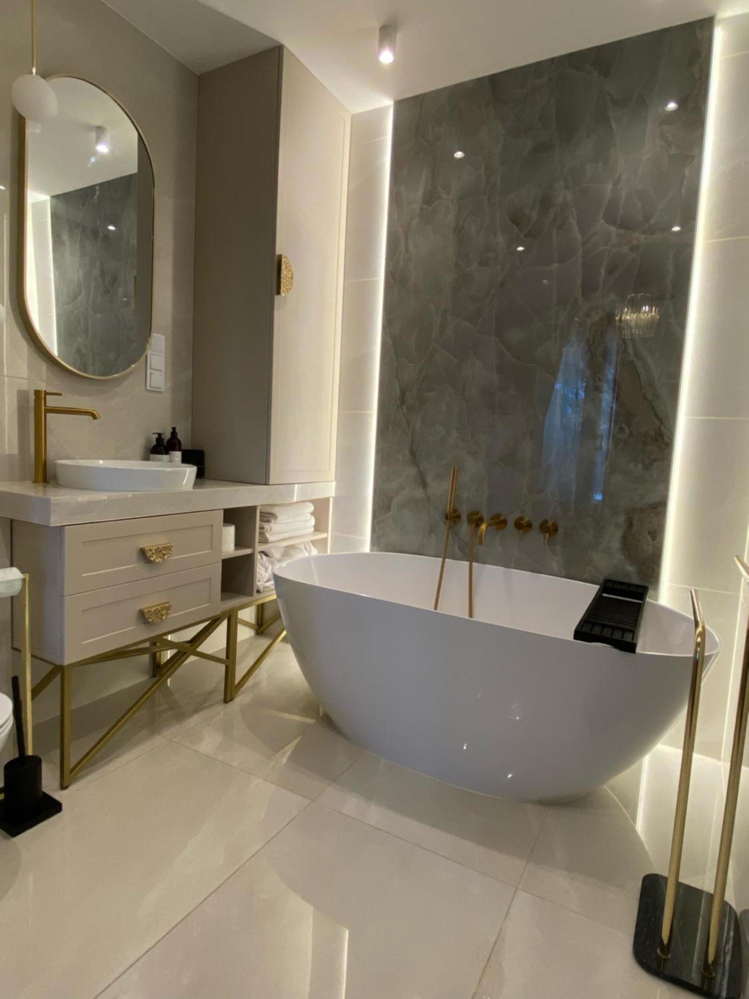 Lux Stays By Torres At K39 Krakau Exterior foto